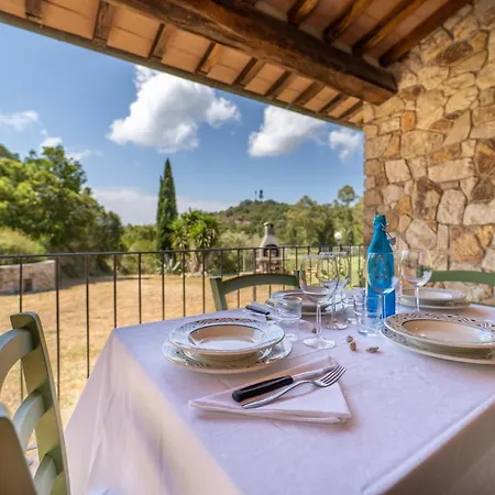 Valdana Charming Flat With Veranda And Garden Appartamento