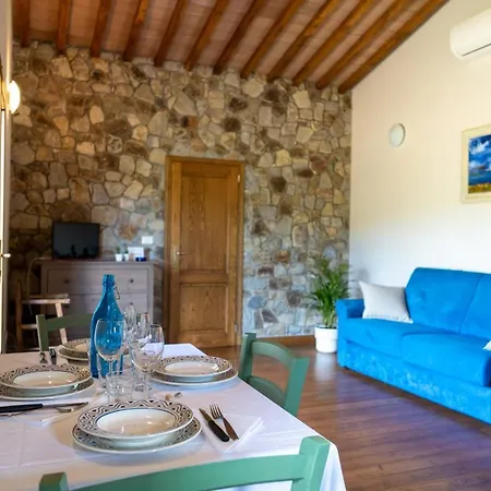 Appartamento Valdana Charming Flat With Veranda And Garden Casa Buraccio